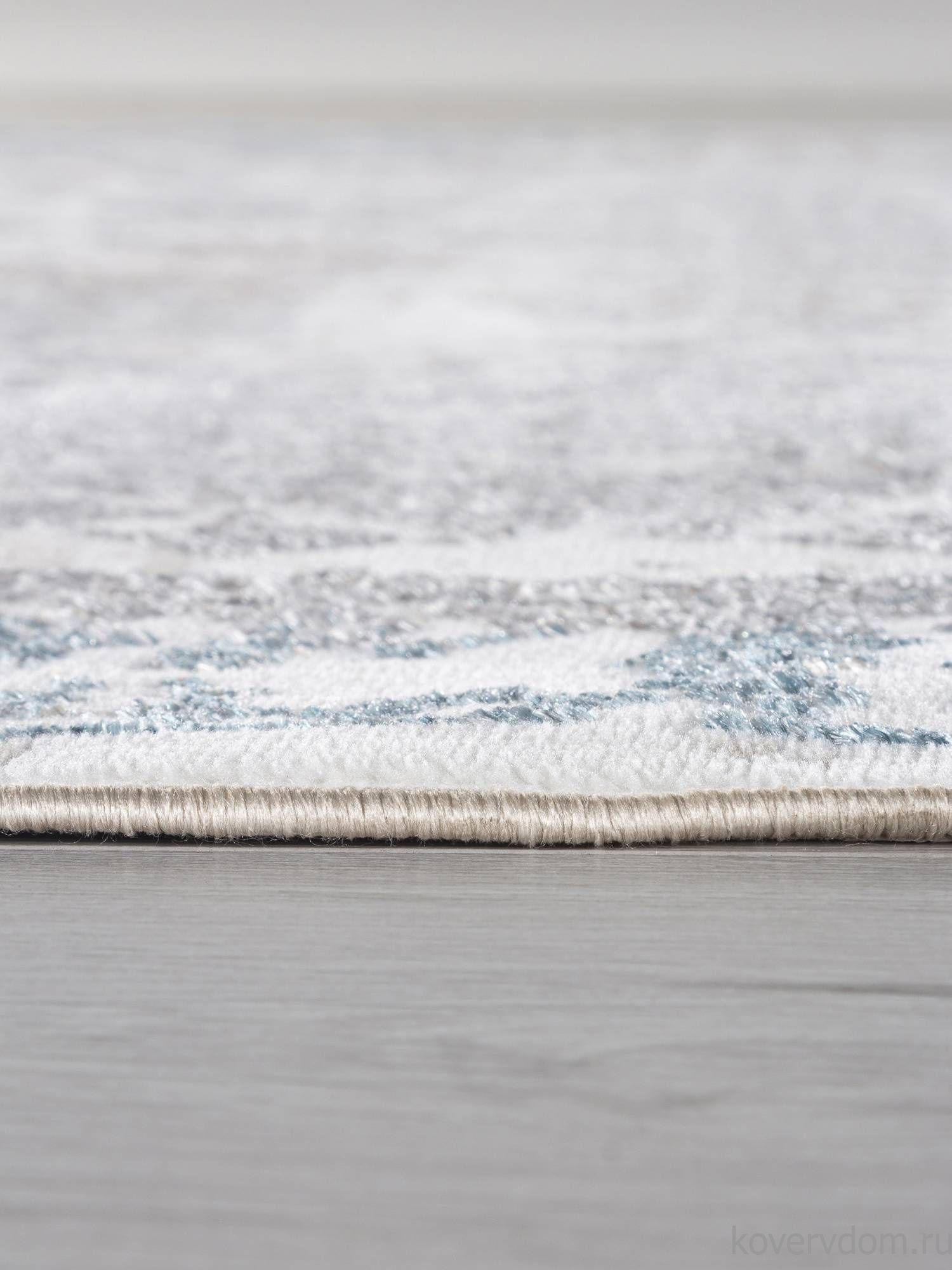 Ковер EFSAN L252A CREAM SHRINK / BLUE FDY Ковер EFSAN L252A CREAM SHRINK / BLUE FDY