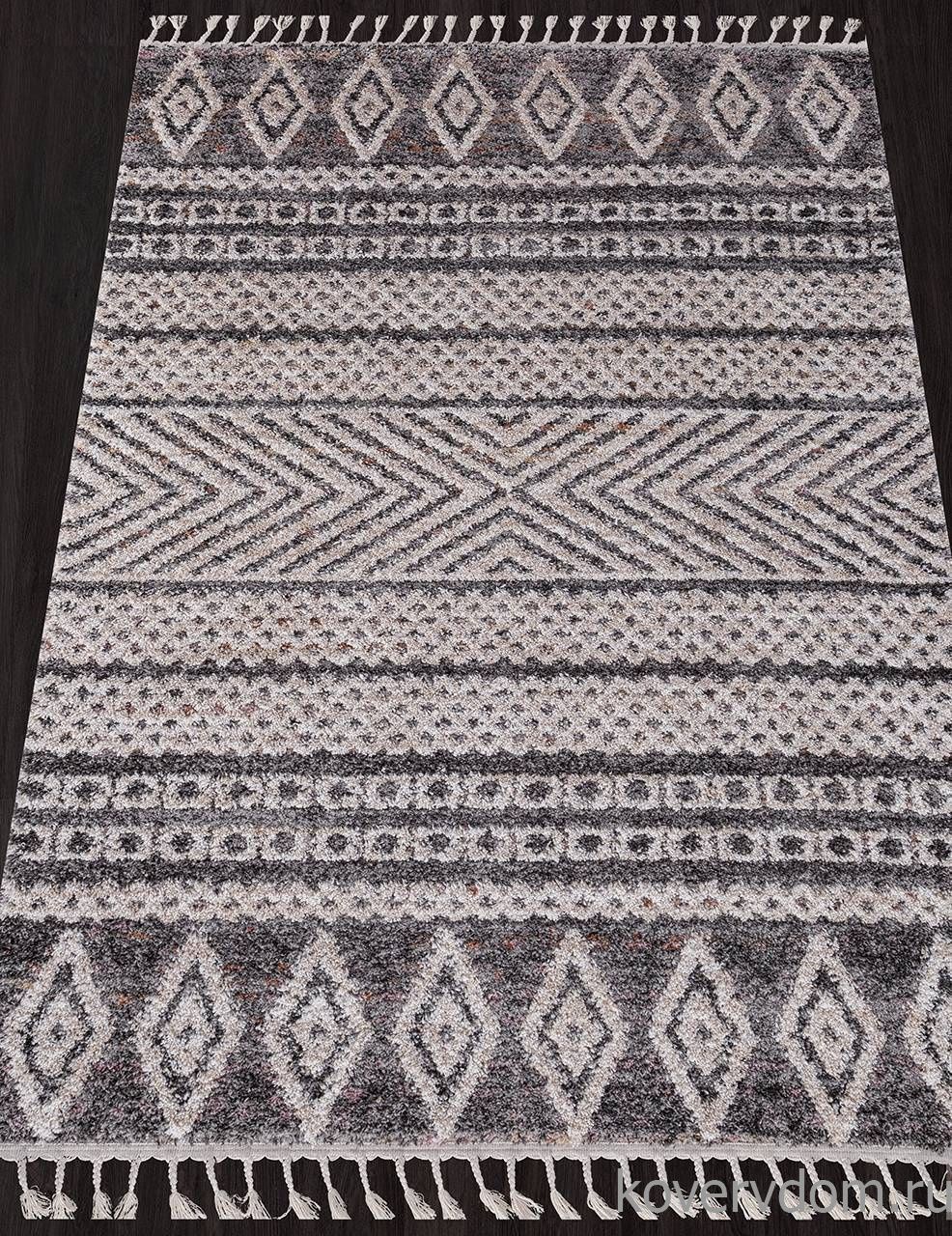 Ковер UVITA O0467 956