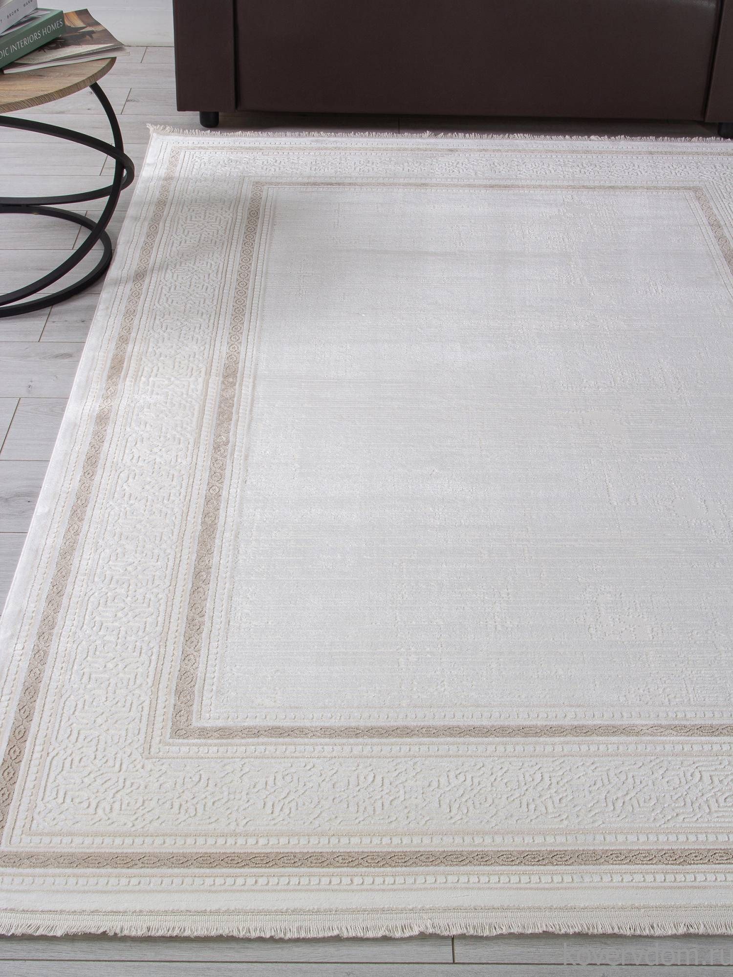 Ковер ANATOLIA 32218C WHITE / CREAM